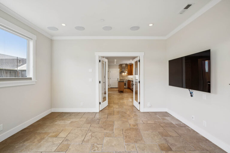 025-611-myrtle-street.95205.p2k.022