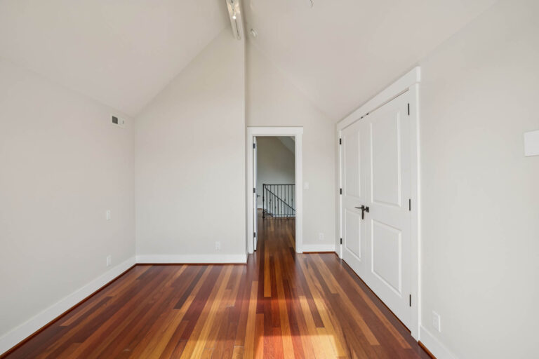043-611-myrtle-street.95205.p2k.039